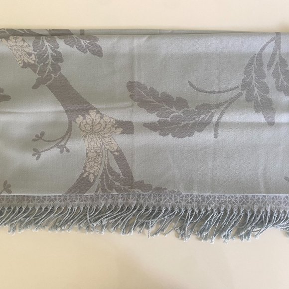 Bedding Yves Delorme Throw Poshmark